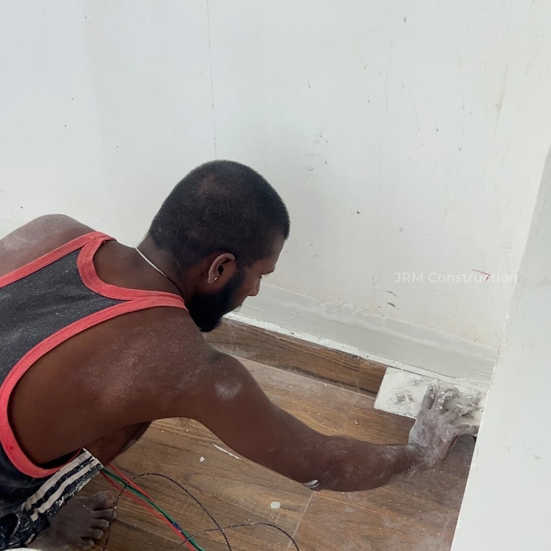 Image 7 of Painting and plastering work