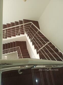 Modern staircase design.jpg