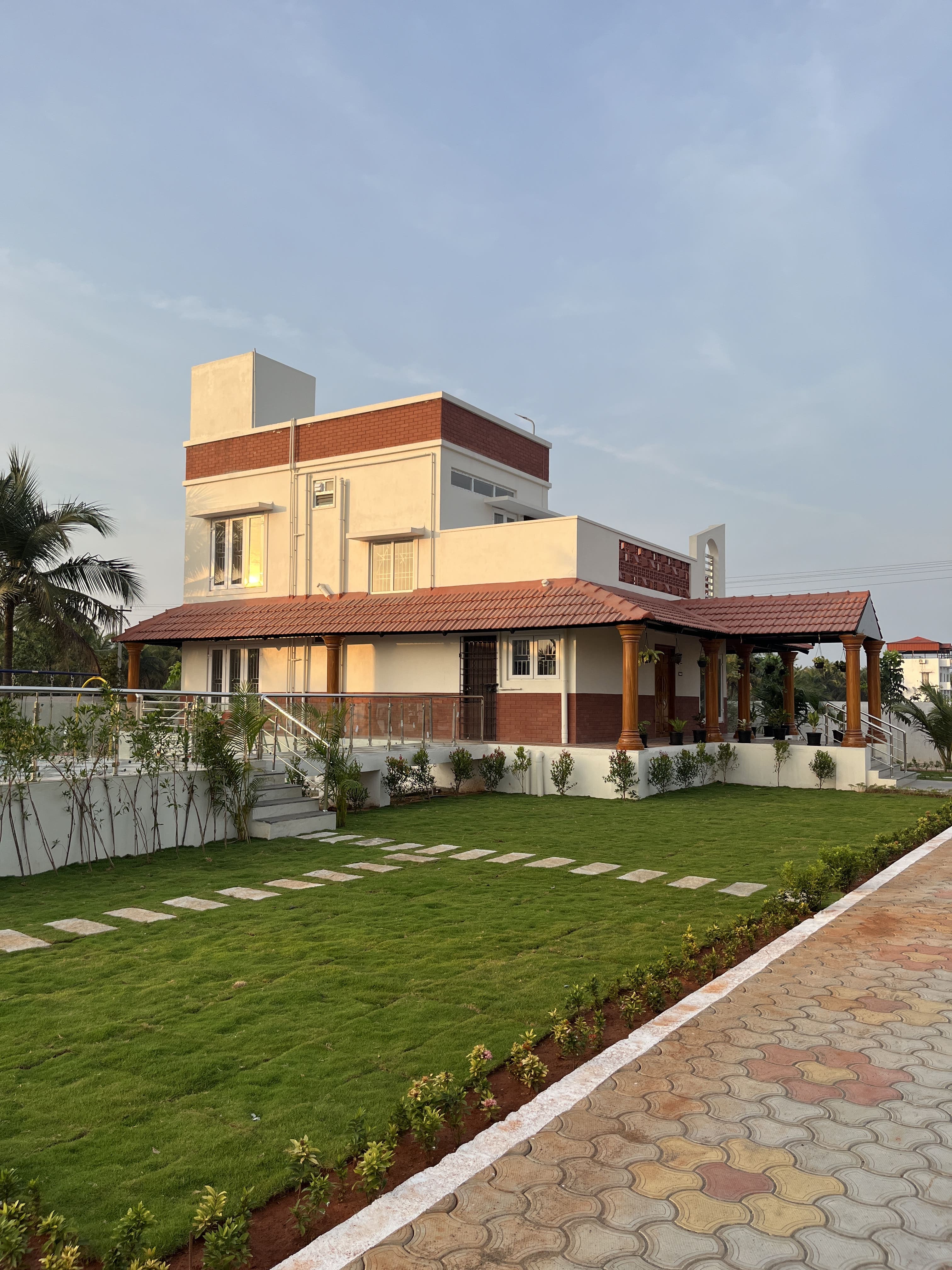 Side View elevation