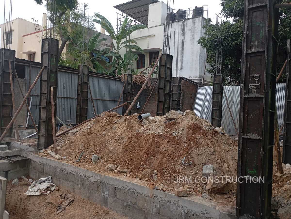 Column shuttering in progress.jpg